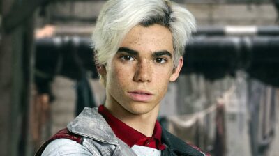 Cameron Boyce morre aos 20 anos - Carlos De Vil da Série Descendentes do Disney Channel