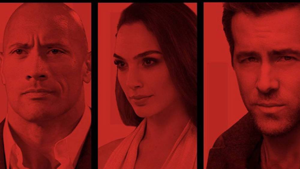 Alerta Vermelho com Dwayne Johnson, Ryan Reynolds e Gal Gadot trailer divulgado no evento Tudum da Netflix