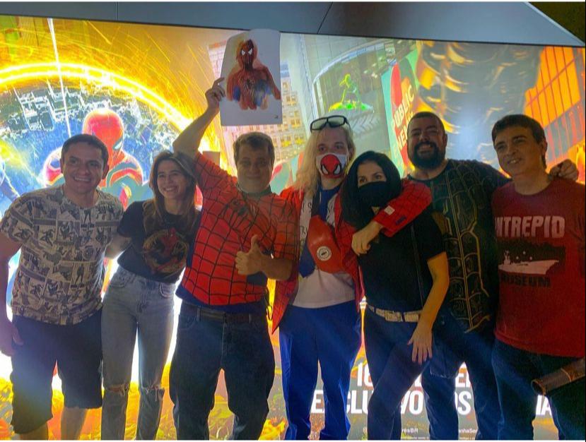 Homem-Aranha: Sem Volta para Casa | Estréia reúne dubladores brasileiros e fãs do filme em sessã