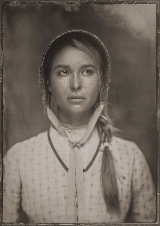 Yellowstone 1883 - Elsa Dutton interpretada por Isabel May