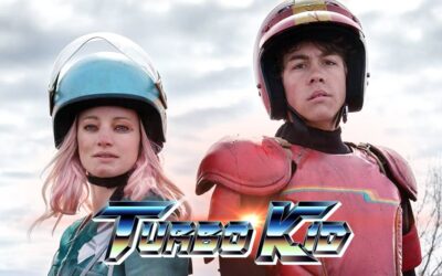 Turbo Kid | Filme pós-apocaliptico com Munro Chambers e Laurence Leboeuf disponível dublado pela Swen Filmes