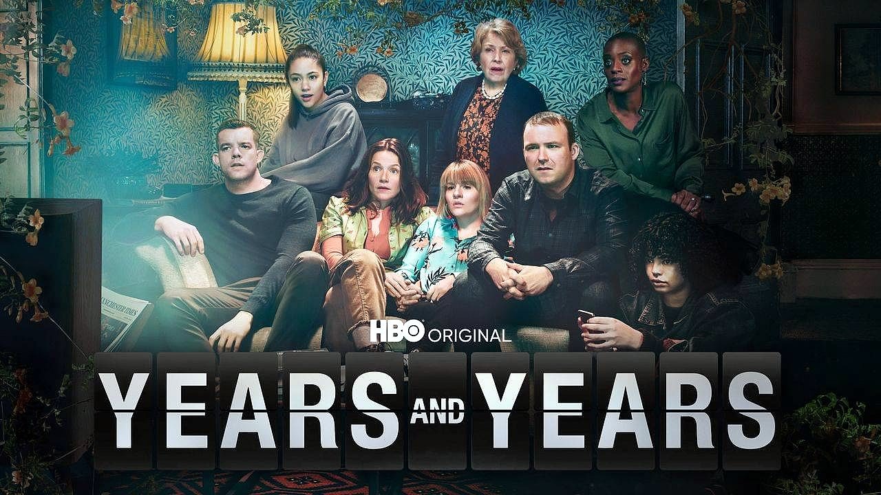 Years and Years | Série de ficção científica da HBO onde aborda o impacto da tecnologia, política e relação sociais ao longo do anos