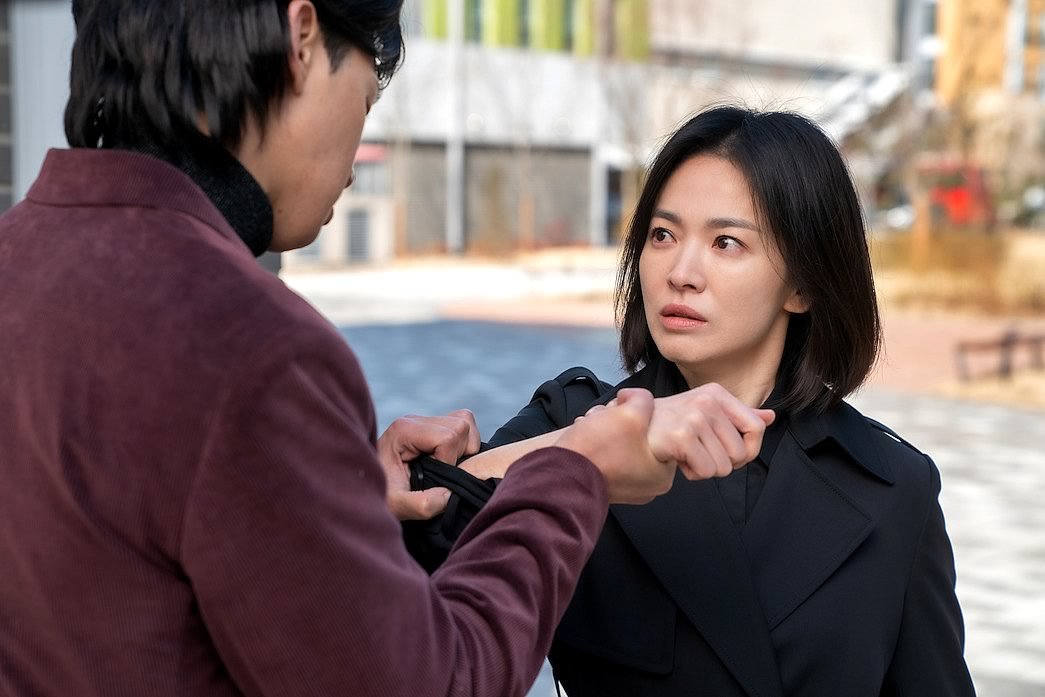A Lição - Song Hye-kyo - Personagem Moon Dong-Eun