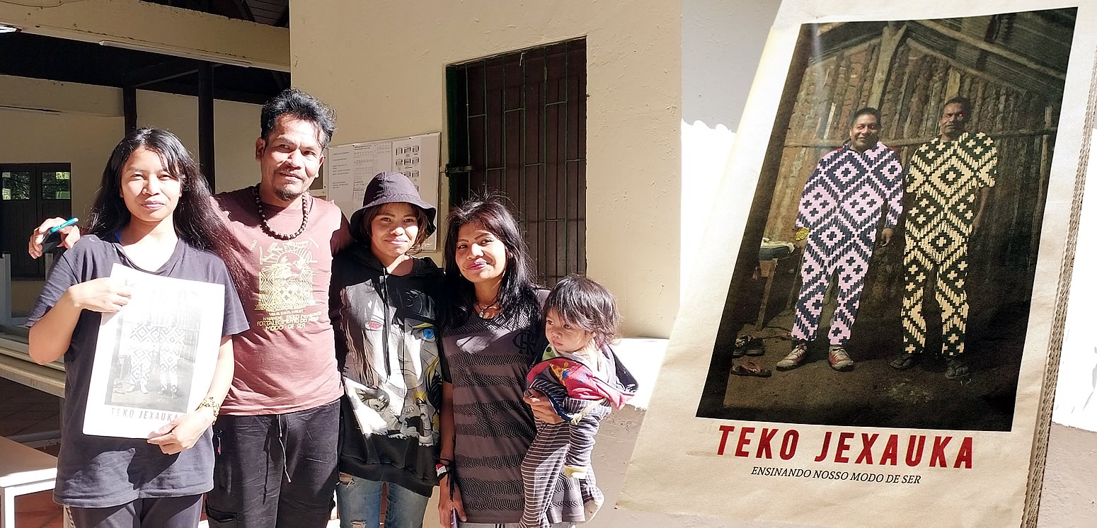 Teko Jexauka - ensinando nosso modo de ser | Publicação Indígena Bilíngue tem lançamento em Porto Alegre