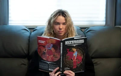 Supergirl | James Gunn celebra a personagem com imagem de Milly Alcock