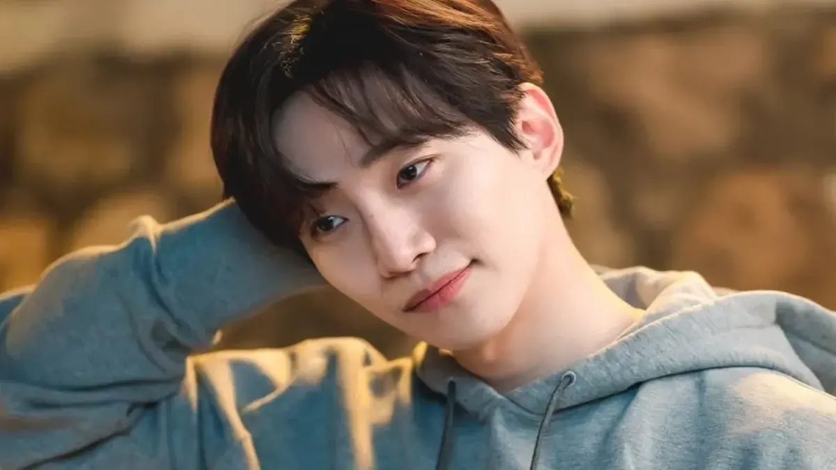 Quem é Lee Junho: Do K-Pop aos Dramas de Sucesso