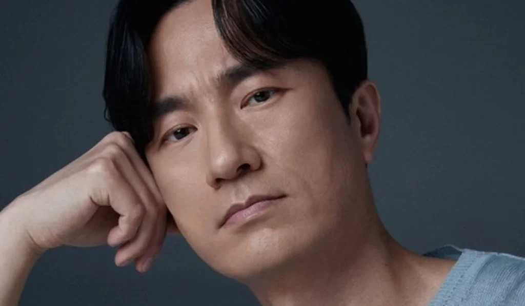 Kim Byung-chul como Byeon Ho-in