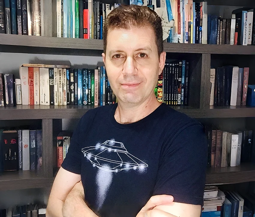 Rogério Pietro escritor de ficção científica