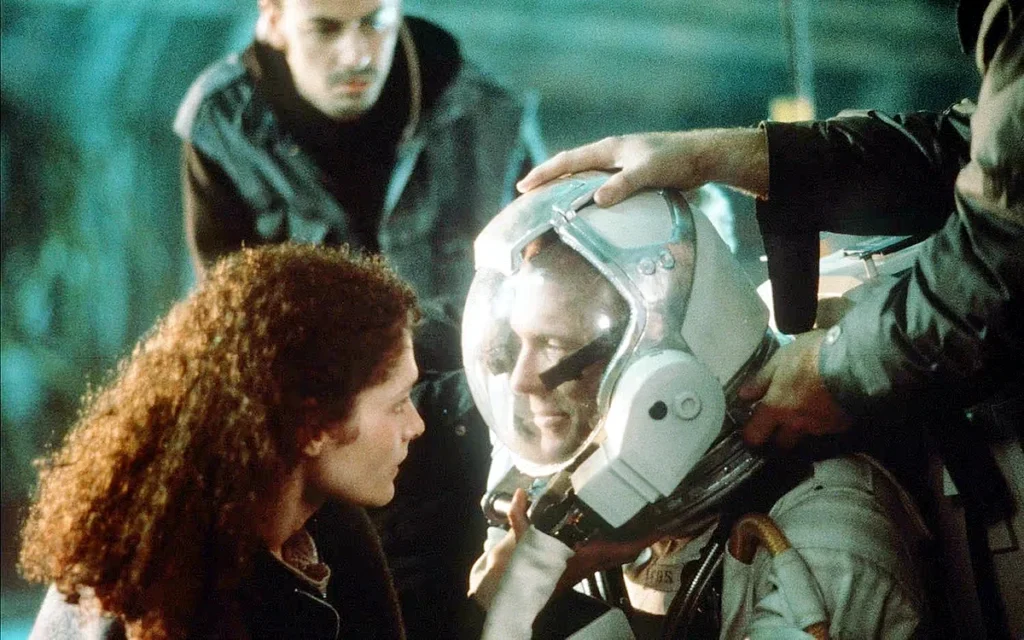 O Segredo do Abismo: Ed Harris finalmente fala sobre os bastidores do filme de James Cameron