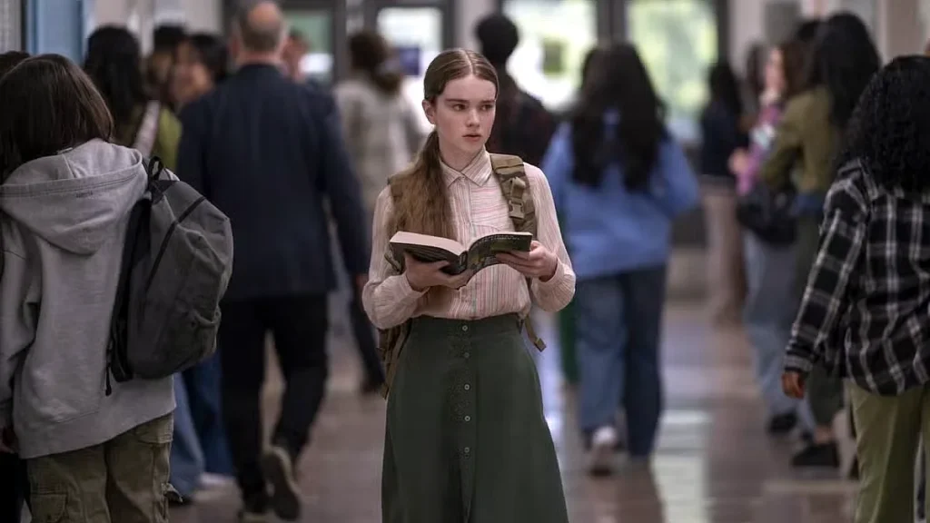 Carrie a Estranha: talvez você entenda Carrie melhor do que imagina na Interpretação de Summer H. Howell