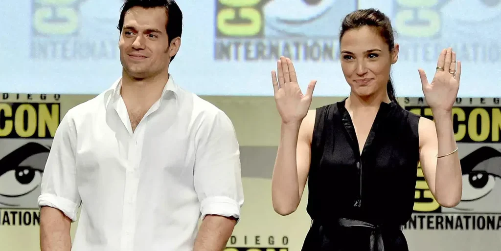 Gal Gadot fala sobre Mulher-Maravilha 3 e critica tratamento da DC Studios a Henry Cavill