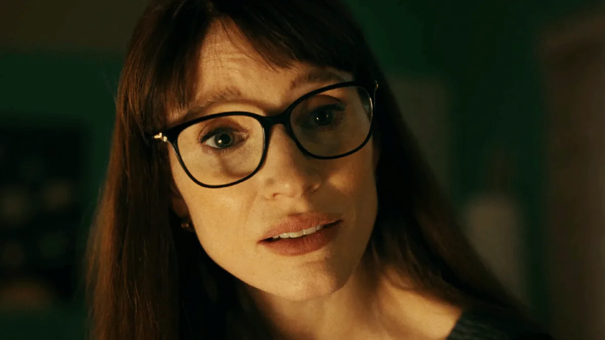 Outra Mamãe: Novo trailer revela a assustadora sósia de Jessica Chastain